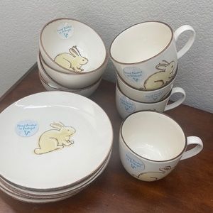 Bowls, mugs, plates with a detailed bunny rabbit